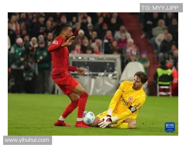 拜仁大破法兰克福，主场取得胜利，登上德甲榜首