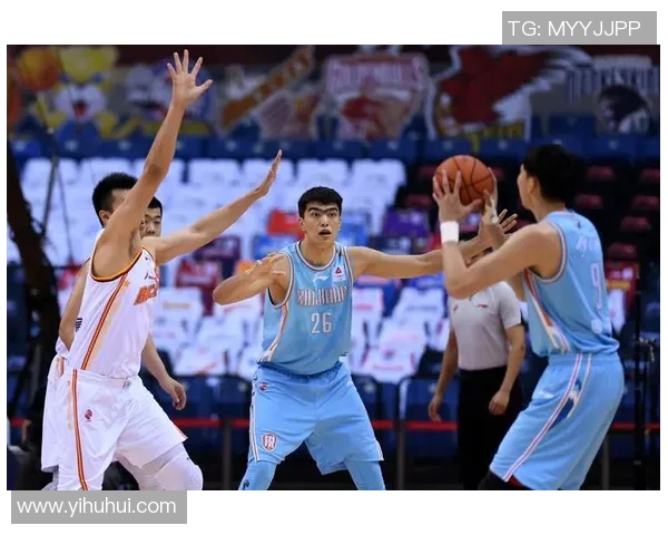 新疆队26号球员鲁吐布拉因伤退出比赛，全队备受影响