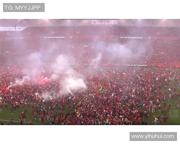 沙尔克04迎来胜利,豪取三分击败勒沃库森 沙尔克04迎来胜利,豪取三分击败勒沃库森